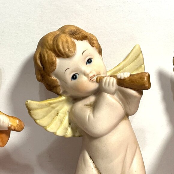 Vintage Christmas Homco Angel Figurines Playing Musical Instruments - Picture 6 of 13